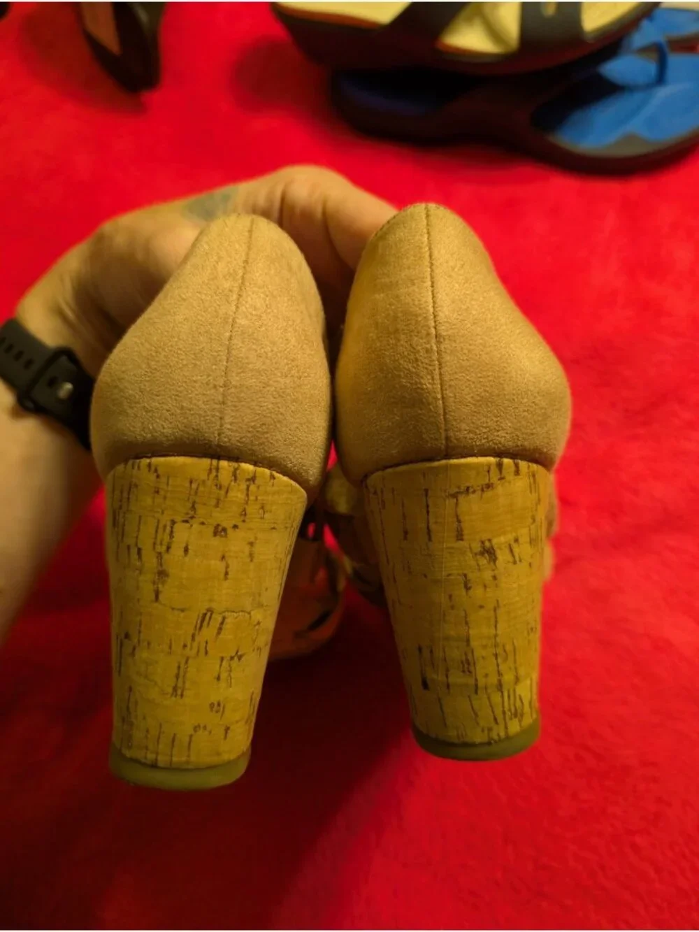 LifeStride Heidi Wedge Sandals Womens 9M Beige Laser Cut Cork Heel Soft System